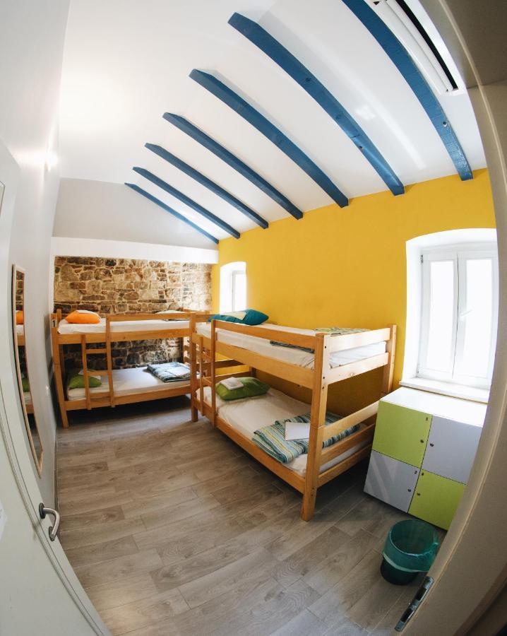 Fiesta Siesta Social Hostel Split Luaran gambar