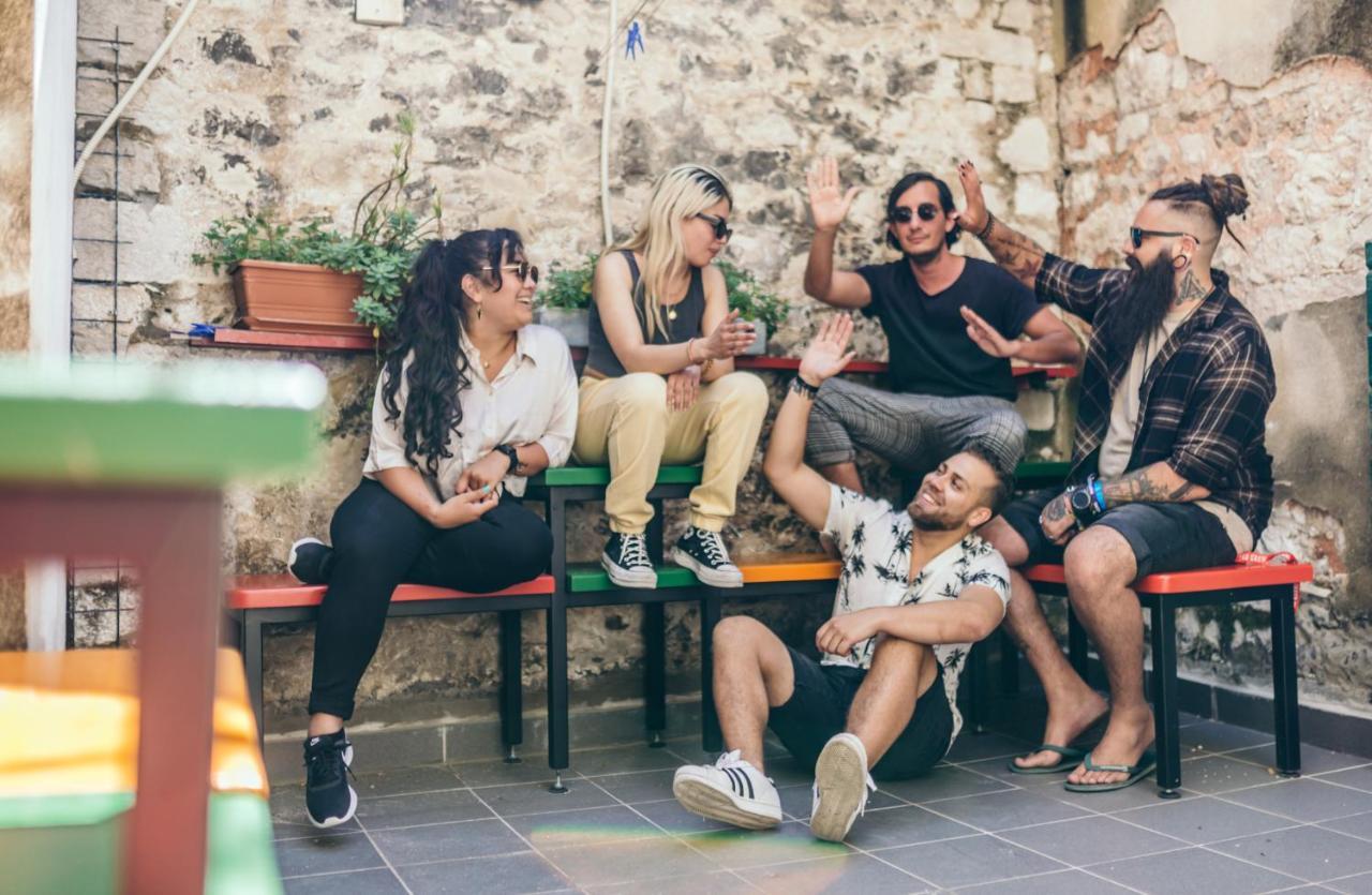 Fiesta Siesta Social Hostel Split Luaran gambar